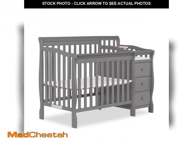Lot 74-12336507 - Dream On Me Jayden 4Ã¢â¬âinÃ¢â¬â1 Mini Convertible Baby Crib &amp; Changer with Storage, Steel...