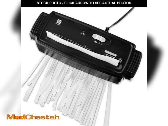 Lot 74-12421632 - Pen+Gear 6-Sheet Strip Cut Credit Card &amp; Paper Shredder  Black - UNUSED