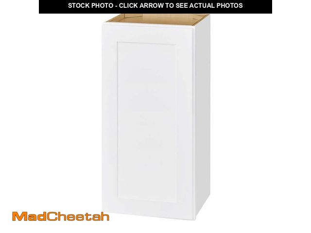 Lot 74-13019513 - Hampton Bay Avondale 15 in. W x 12 in. D x 30 in. H Ready to Assemble Plywood Shaker Wall Kitchen Ca...