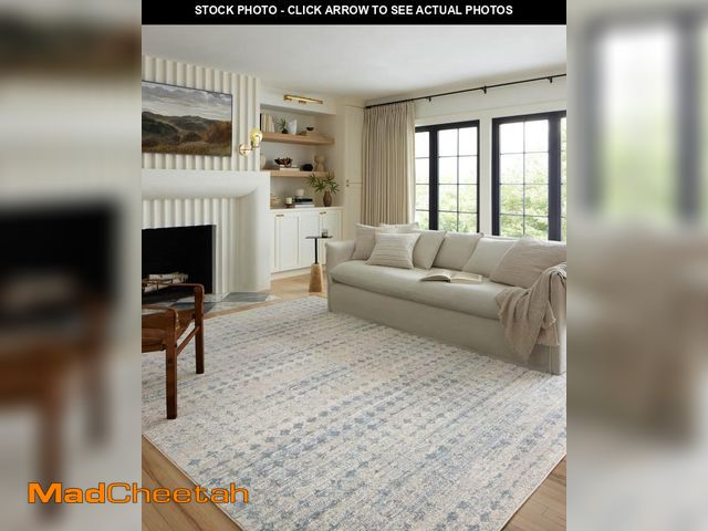 Lot 74-12539812 - Loloi Kamala Collection KAM-04 Sky/Dove 5'-3" x 7'-9" Area Rug - UNUSED