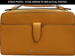 Lot 74-12388063 - undefined