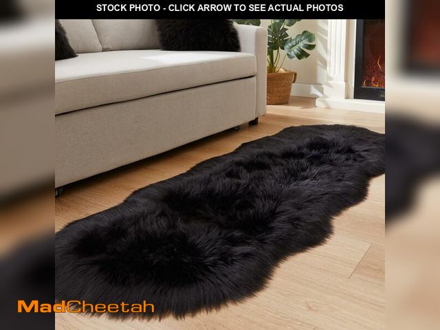 Lot 74-12700204 - EasyJoy Ultra Soft Fluffy Shaggy Area Rug Faux Fur Rug Chair Cover Seat Pad Fuzzy Area Rug for Bedro...