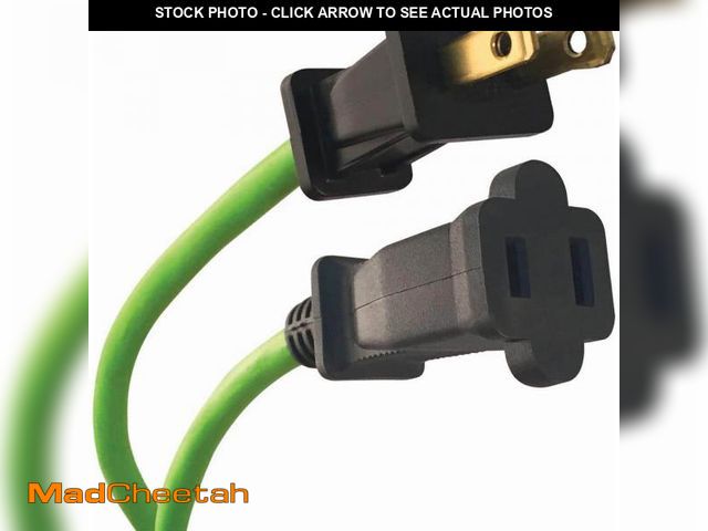 Lot 74-12531461 - HDX 100 ft. 16/2 Light Duty Indoor/Outdoor Extension Cord, Green - UNUSED