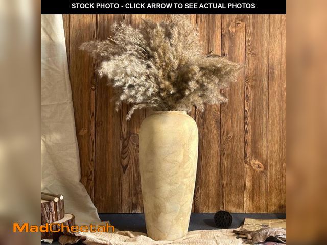 Lot 74-12436402 - GDSZJLJ Ceramic Rustic Farmhouse Vase, 15 Inch Beige Flower Vases for Home Decor, Rustic Pottery Vas...