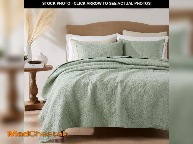 Lot 74-12330303 - PALASSIO Sage Green Paisley 100% Cotton Quilt Queen Size Bedding Set with 2 Pillow Shams, Boho Flora...