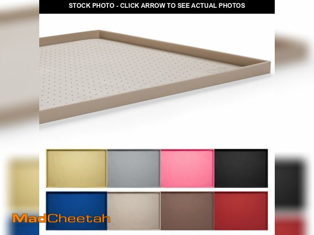 Lot 74-13950719 - Hubulk Dog Feeding Mat,100% Waterproof Food Grade Silicone Pet Food and Water Bowl Placemat,Dishwash...