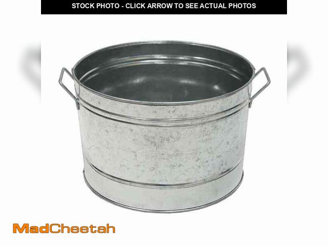Lot 74-12663161 - ACHLA DESIGNS 16.25 in. Dia Steel Rustic Round Tub with 2-Side Handles - UNUSED