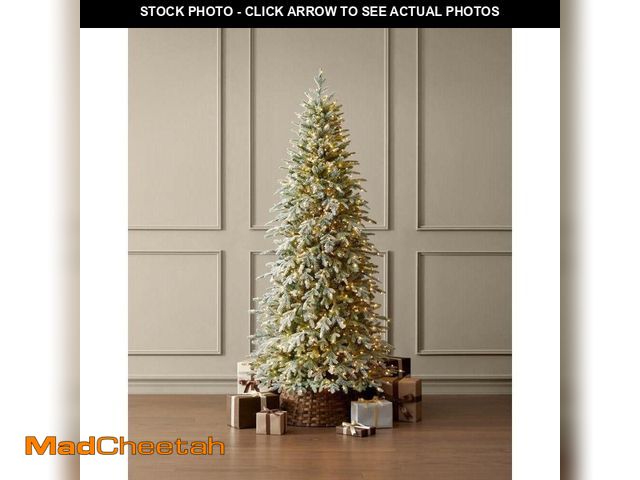 Lot 74-12774093 - (ONLY BOTTOM LIGHTS WORK) Home Decorators Collection 7.5 ft. Grand Duchess Twinkling Balsam Fir Slim...