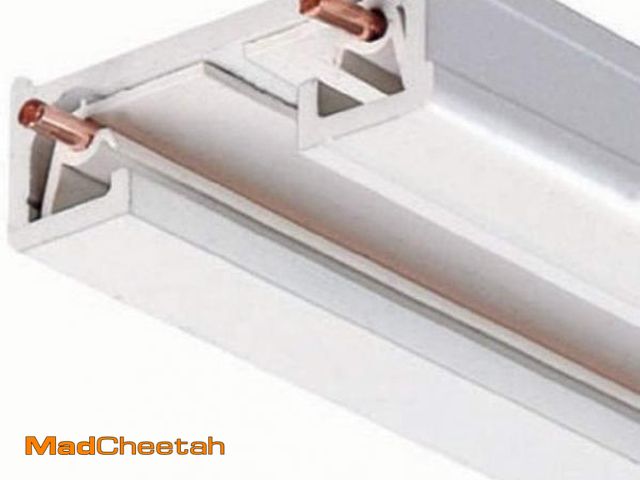 Lot 74-12285607 - Juno Lighting R4WH LED Surface Trac section Trac-Lites, 44-Inch, White - UNUSED