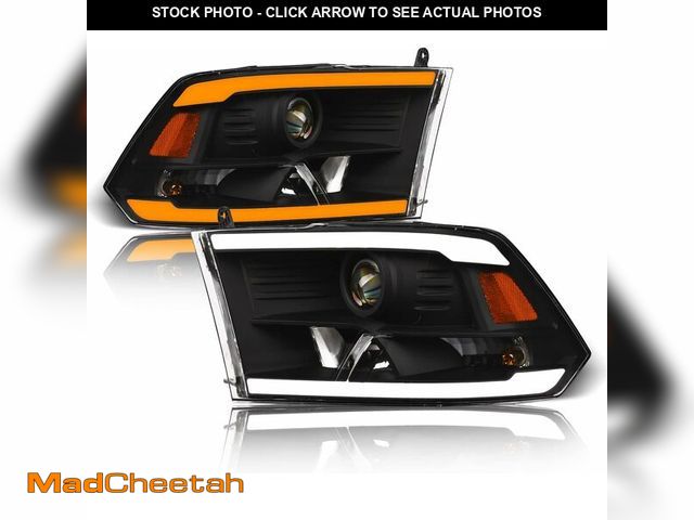 Lot 74-13709119 - Alpha Owls 8722138 Projector Headlights With Switchback Sequential LED Light Bar &amp; Startup Light...