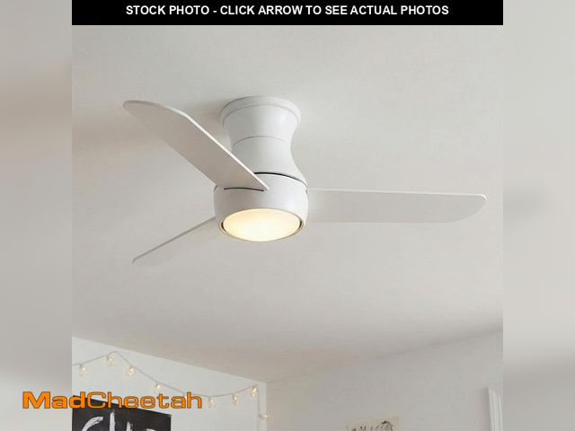 Lot 74-14275423 - Hampton Bay Naderbury 36 in. Indoor/Covered Outdoor Matte White Ceiling Fan with White Color Changin...