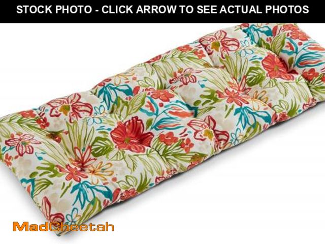 Lot 74-12098246 - Greendale Home Fashions Outdoor 51x18-inch Bench Cushion, Set of 1, Garden Floral - UNUSED