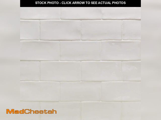 Lot 74-12553073 - Ivy Hill Tile Catalina White 3 in. x 6 in. Polished Ceramic Subway Wall Tile (5.38 sq. ft./case) - U...