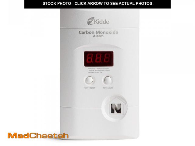 Lot 74-12217400 - Kidde Carbon Monoxide Detector, Plug In Wall with 9-Volt Battery Backup, Digital LED Display - USED