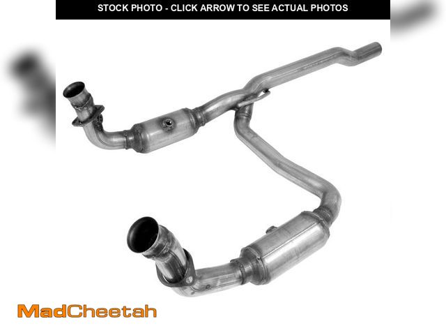 Lot 74-12590912 - Walker Ultra EPA 50564 Direct Fit Catalytic Converter 2.5" Inlet (ID) 2.5" Outlet (OD) for Jeep Libe...