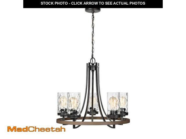 Lot 74-13797341 - Generation Lighting Gaston 5-Light Weathered Gray Rustic Farmhouse Wagon Wheel Chandelier with Distr...