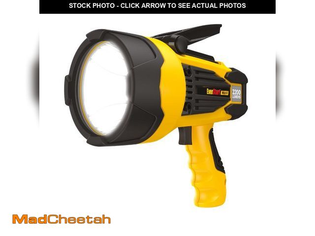 Lot 74-12537045 - EverStart Maxx Lumen LED Spotlight Flashlight - USED