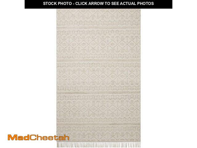 Lot 74-13041503 - Loloi Angela Rose Rivers Collection RIV-03 Sand/Ivory 2'-3" x 3'-9" Reversible Accent Rug - UNUSED