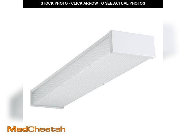 Lot 74-12789811 - Metalux WP 2 ft. 1800-Lumens 4000K Cool White 120-Volt White Integrated LED Wraparound Light - UNUSE...