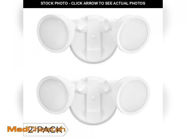 Lot 74-12400395 - Globe Electric 100-Watt Equivalent 1200-Lumen Outdoor Exterior White Switch Activated 2-Head Integra...