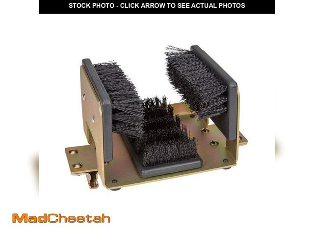 Lot 74-12783429 - CargoSmart Shoe/Boot Cleaning Brush for E-Track and X-Track - UNUSED