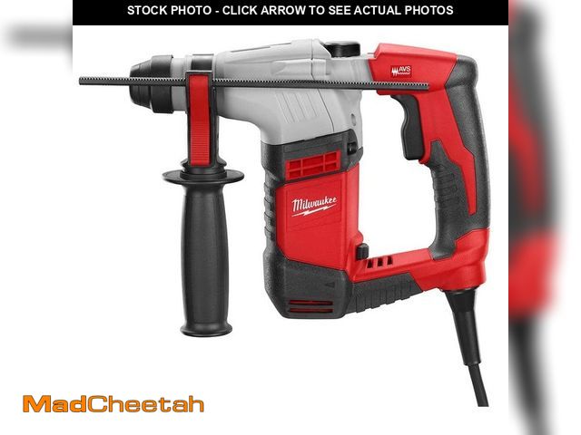 Lot 74-12993524 - Milwaukee 5.5 Amp 5/8 in. Corded SDS-plus Concrete/Masonry Rotary Hammer Drill Kit with Case - USED