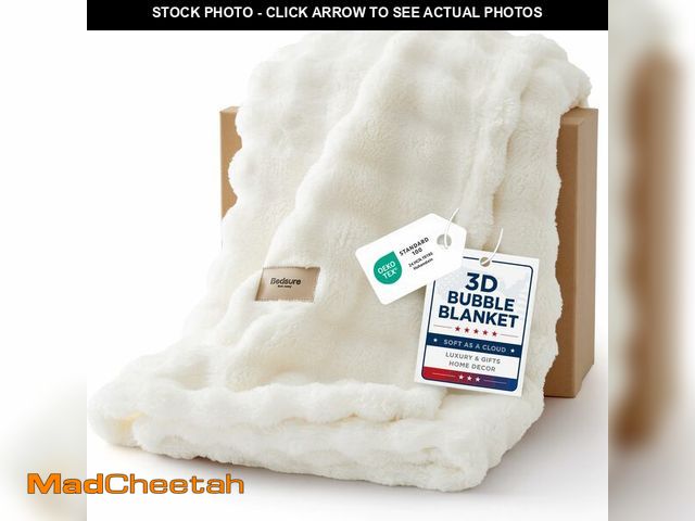 Lot 74-14145141 - Bedsure 3D Fleece Bubble Blanket - GentleSoft White Full Blanket for Bed Sofa Room Decor - Luxury So...