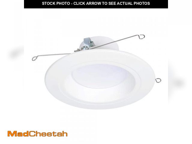 Lot 74-12148102 - HALO RL56 Series 5/6 in. Recessed LED retrofit module Selectable CCT and Lumens, Integrated LED Matt...
