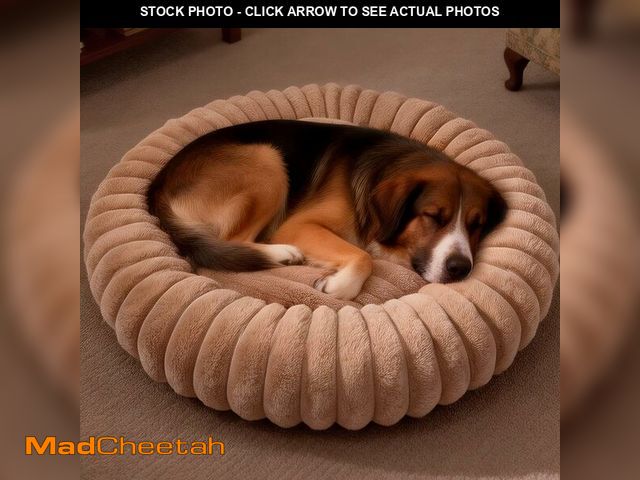 Lot 74-13710775 - Vhen When Donut Dog and Cat Bed, Luxurious Comfortable Faux Rabbit Fur Pet Beds, Round Anti-Anxiety ...