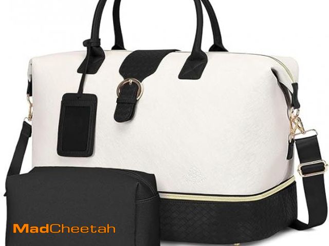 Lot 74-12309140 - Large Leather Weekender Bags for Women, Travel Duffel Bag PU Overnight Bag Carry On Tote Bag with Sh...