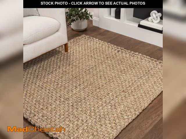 Lot 74-12494334 - JONATHAN Y Estera Hand Woven Boucle Chunky Jute Natural 6x6 Square Indoor Area Rug, Bohemian, Transi...