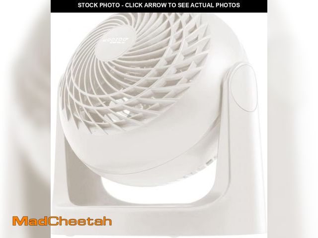 Lot 74-12137040 - IRIS USA WOOZOO Desk Fan, Air Circulator, 3 Speeds, 52ft Max Air Distance, 360 degree Adjustable Til...