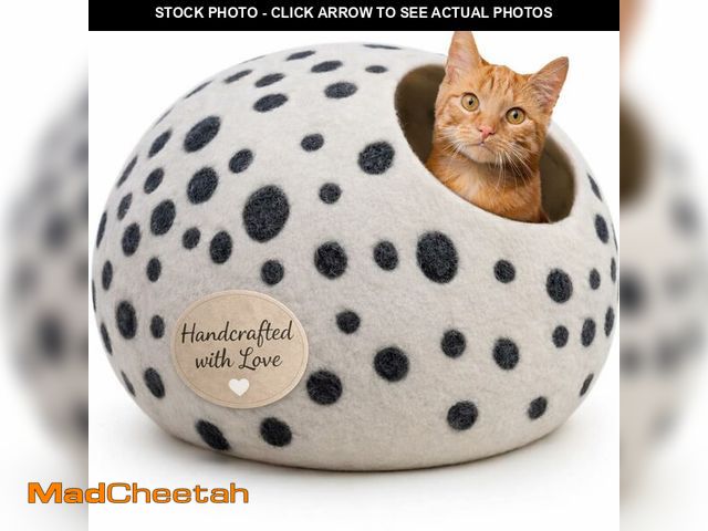 Lot 74-14299410 - Luxurious Merino Wool Cat Cave - Cats Curl Into Instantly - Foldable Hideaway Pod for Indoor Cats - ...