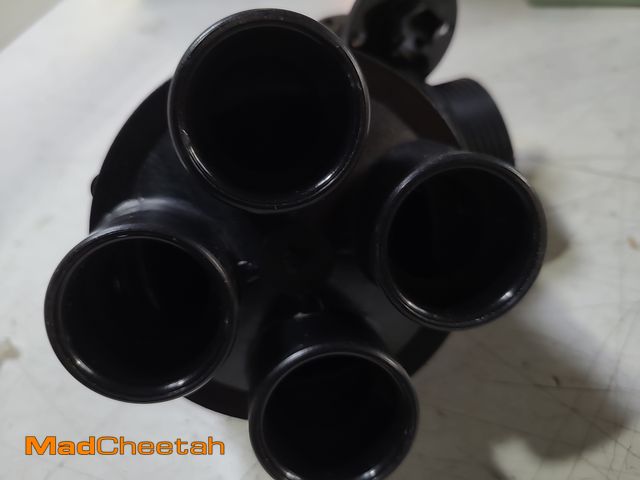 Lot 74-12680692 - FIMCO MANUFACTURING INC. 1 in. Mini 4 Outlet Indexing Irrigation Valve with 2, 3 and 4 Zone Cams - U...