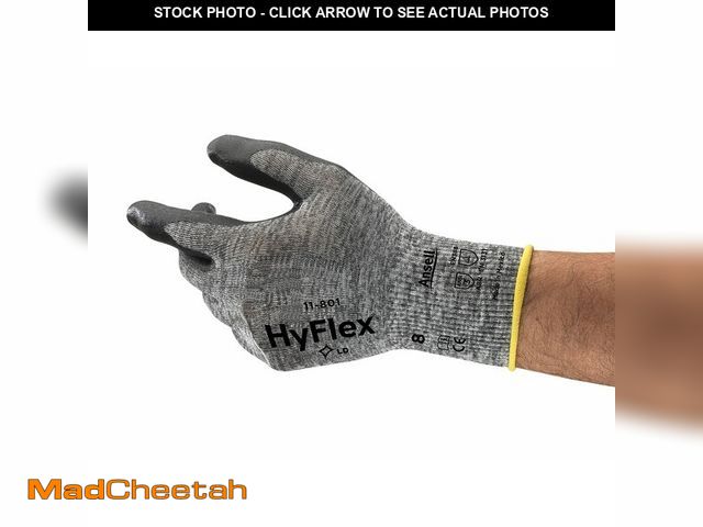 Lot 74-12701897 - HyFlex 11-801 Multipurpose Gloves - Lightweight, Grip and Comfort, Size Medium (pack of 12) - USED