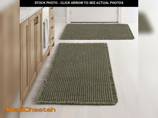 Lot 74-12118230 - MIULEE Set of 2 Waffle Bathroom Rugs, Super Absorbent Non Slip Bath Rugs, Machine Washable Bath Mats...