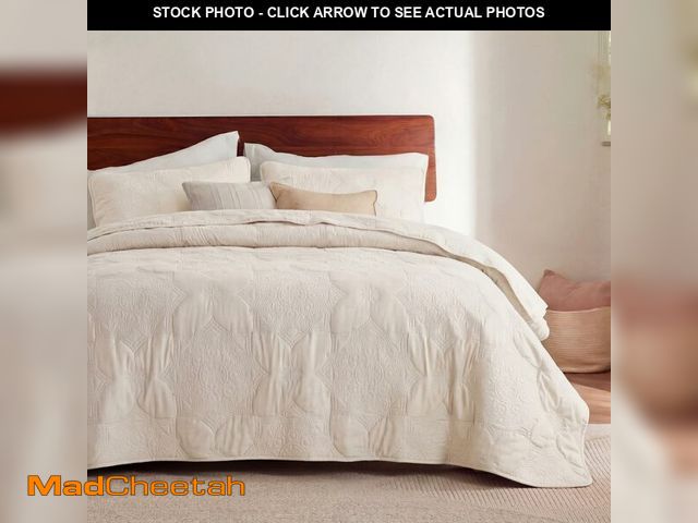 Lot 74-13947834 - Bedsure Quilts Queen Size - Stitch-Free Ultrasonic Quilting, Lightweight Beige Comforter, All-Season...