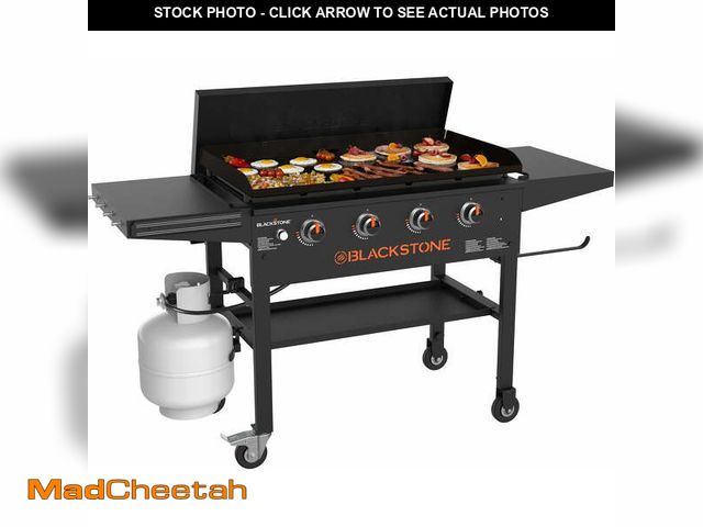 Lot 74-12562045 - Blackstone 4-Burner 36" Griddle Cooking Station with Hard Cover - USED