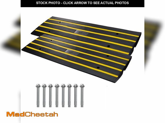 Lot 74-12572082 - VEVOR 2 Pack Rubber Curb Ramps for Driveway, Heavy Duty Car Ramp 2.5 Inch High 1-Channel Cord Cover ...