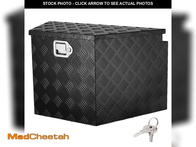 Lot 74-14182674 - *SCRATCHED* Trailer Tongue Chest Truck Tool Box in Aluminum Alloy Diamond Plate with Heavy Duty Stor...