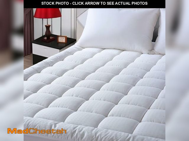 Lot 74-13331579 - EASELAND King Size Mattress Pad Cotton Pillow Top Mattress Topper White - USED
