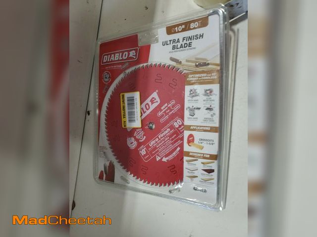 Lot 74-12484853 - DIABLO 10in. x 80-Tooth Ultra Finish Saw Blade for Wood - UNUSED