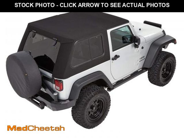 Lot 74-12488644 - (MISSING HARDWARE) Bestop 5486217 Trektop Pro for Jeep Wrangler JK 2-Door in Black Twill - UNUSED