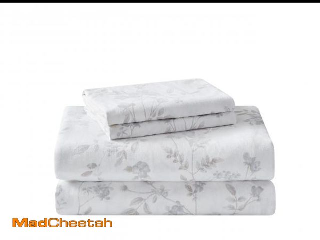 Lot 74-11552581 - Laura Ashley - Twin Sheet Set, Cotton Flannel Bedding, Brushed for Extra Softness &amp; Comfort (Faw...