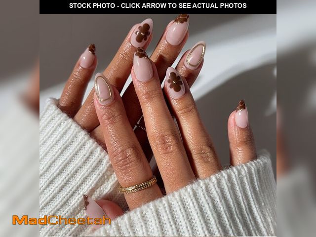 Lot 74-14209089 - Glamnetic Press On Nails - Short Almond Fake Nails with Floral Designs, Gold Foil, Glossy Finish | S...