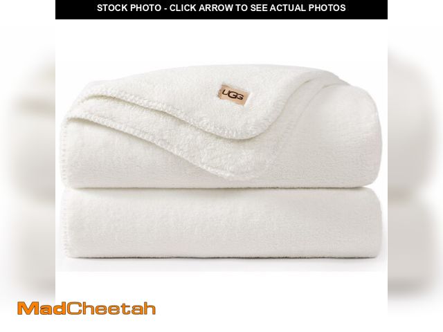 Lot 74-12706823 - UGG Whitecap Plush Throw Blanket Fleece Lightweight Soft Cozy Throw for Couch or Bed Luxury Home Dec...