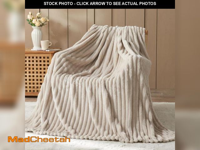 Lot 74-12310779 - NEWCOSPLAY Super Soft Throw Blanket Linen Premium Silky Flannel Fleece 3D Ribbed Jacquard Lightweigh...