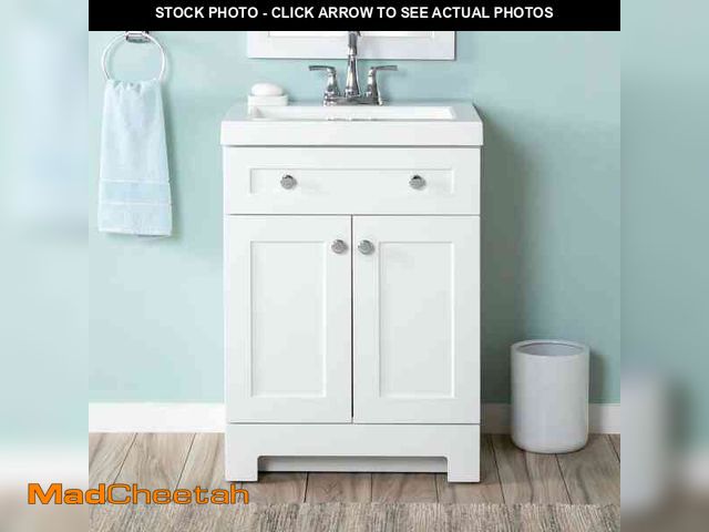 Lot 74-13796991 - Glacier Bay 24in Vanity Combo - UNUSED