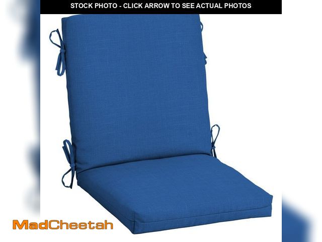 Lot 74-14395024 - ARDEN 18 in. x 16.5 in. 2-Piece Outdoor Dining Chair Cushion, Cobalt Blue Texture - UNUSED