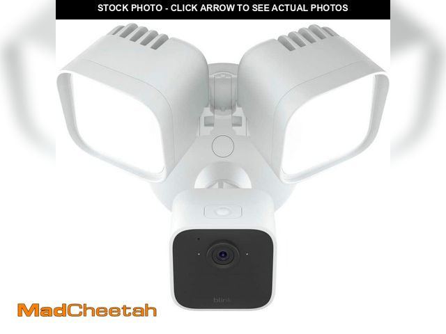 Lot 74-14222577 - Blink Wired Floodlight Camera - Smart Security Camera, 2600 Lumens, HD Works with Alexa - 1 Camera (...